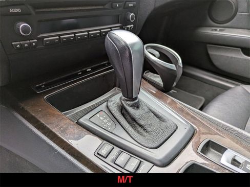 Used 2011 BMW Z4 sDrive30i image 3