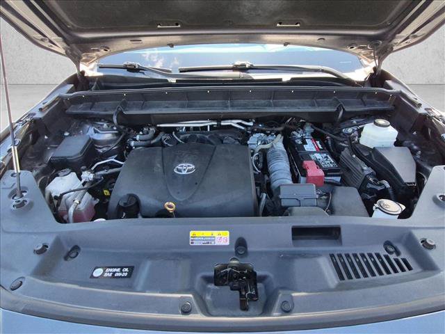Used 2021 Toyota Highlander Platinum FWD image 27