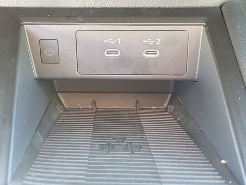 Certified 2026 Nissan Kicks SV FWD image 28