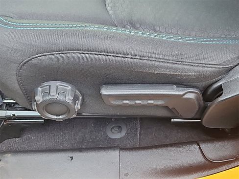 Used 2021 Jeep Wrangler Unlimited Rubicon 4xe w/ Steel Bumper Group image 22