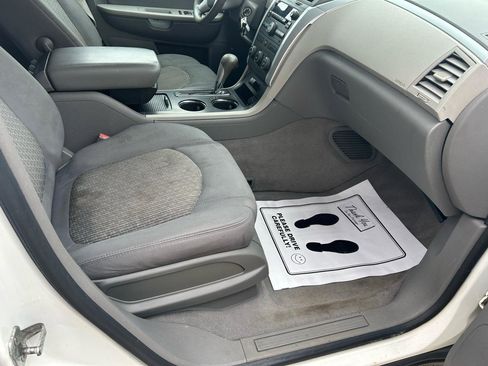 Used 2012 Chevrolet Traverse LS AWD/4WD image 12