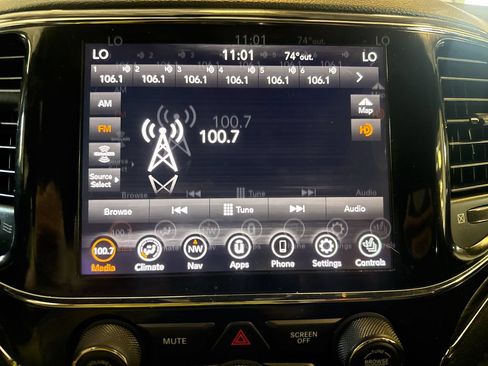 Used 2021 Jeep Grand Cherokee Limited w/ Quick Order Package 28K 80th AWD/4WD image 18