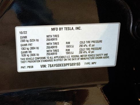 Used 2023 Tesla Model Y Long Range image 12