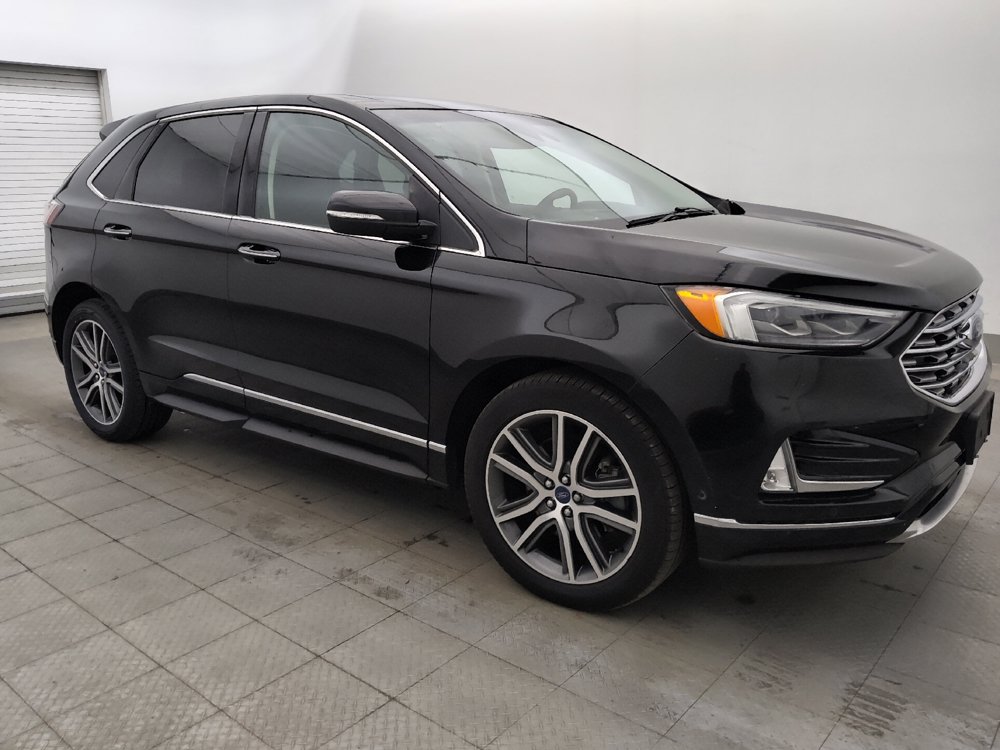 Used 2019 Ford Edge Titanium w/ Equipment Group 301A AWD/4WD image 11