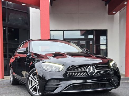 Used 2021 Mercedes-Benz E 350 4MATIC Sedan image 10