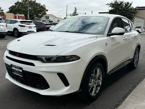 Used 2024 Dodge Hornet R/T image 9