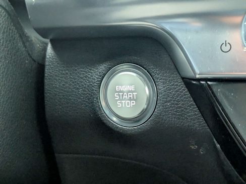 Used 2022 Kia Telluride S AWD/4WD image 37