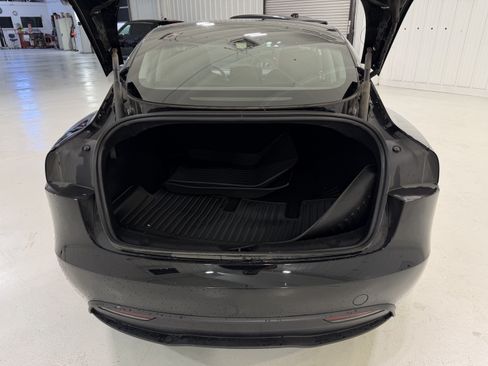 Used 2025 Tesla Model 3 Long Range RWD image 11
