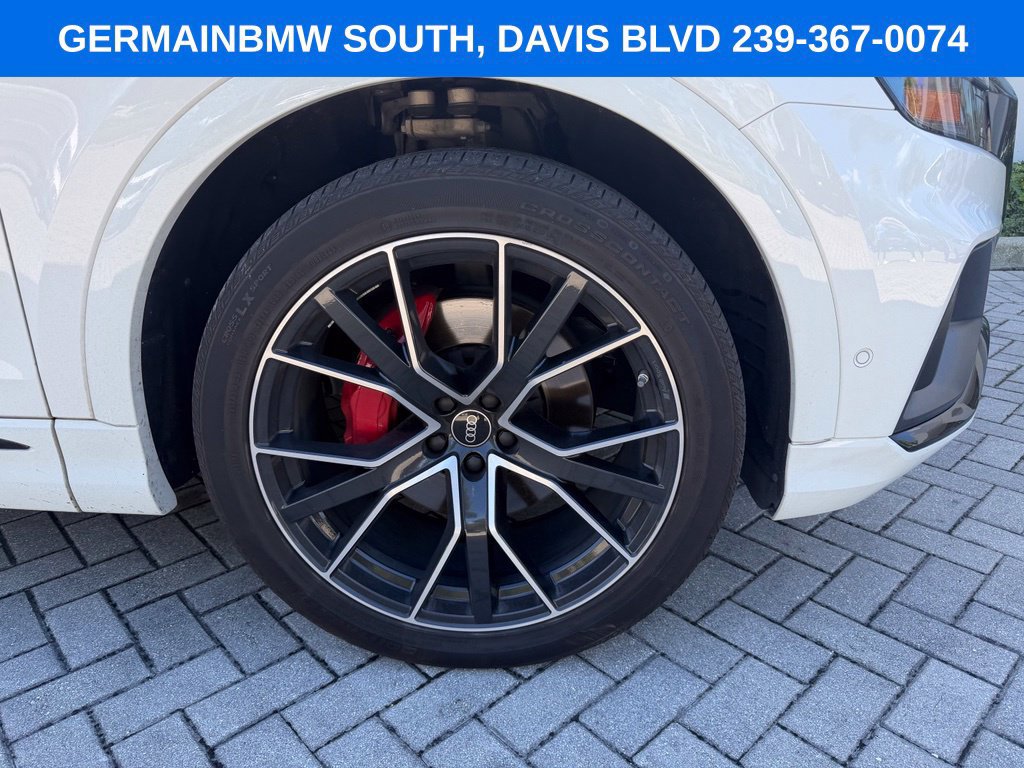Used 2023 Audi Q8 Prestige AWD/4WD image 7