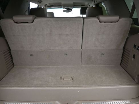 Used 2016 Chevrolet Tahoe LTZ image 16