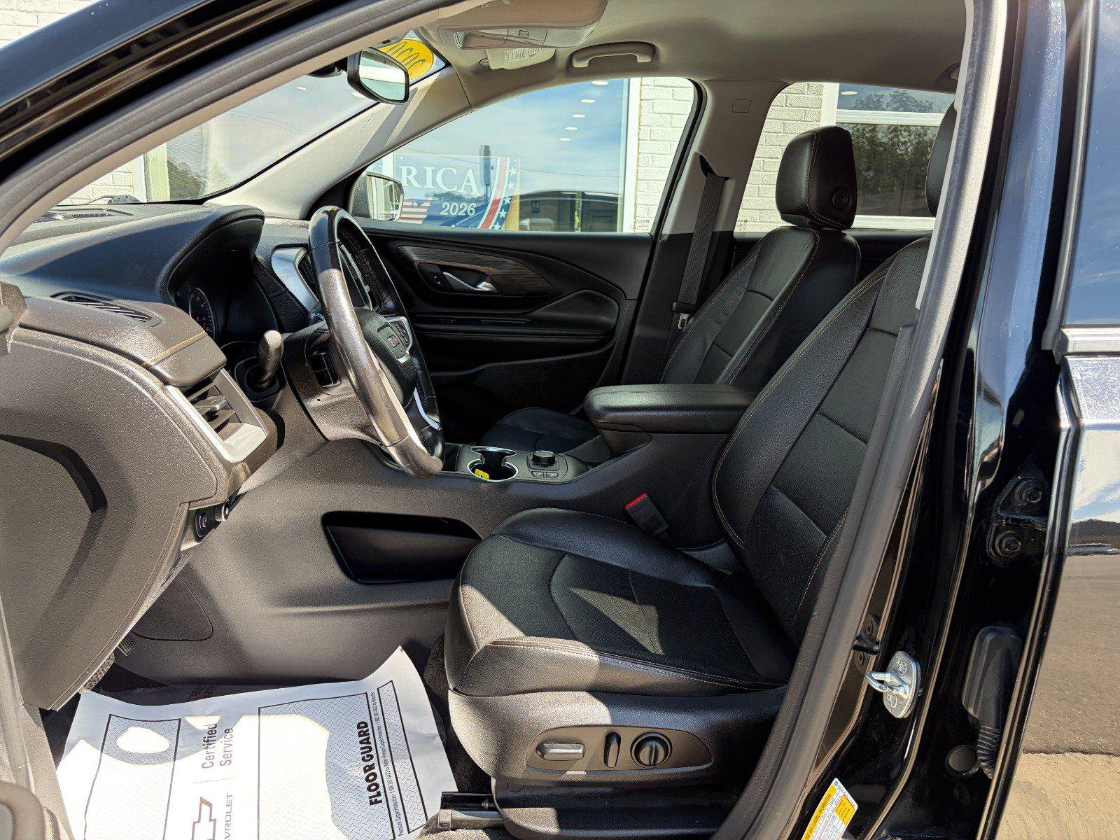Used 2020 GMC Terrain SLT w/ Preferred Package AWD/4WD image 8