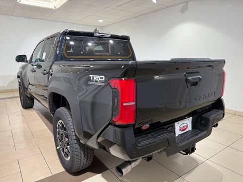 New 2026 Toyota Tacoma TRD Off-Road AWD/4WD image 3