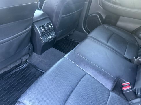 Used 2018 Subaru Outback 2.5i Limited image 12