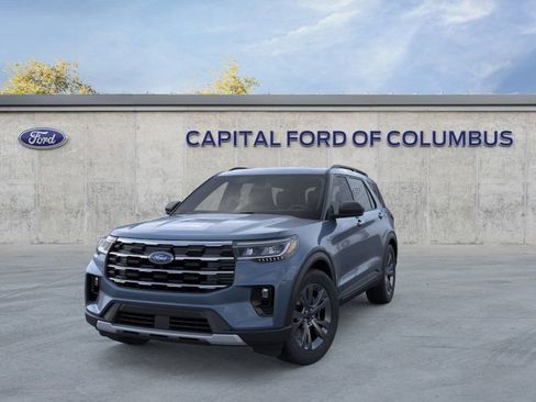New 2026 Ford Explorer Active w/ Active Comfort Package image 4