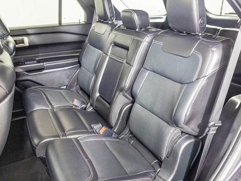 Used 2020 Ford Explorer ST w/ ST Street Pack image 45