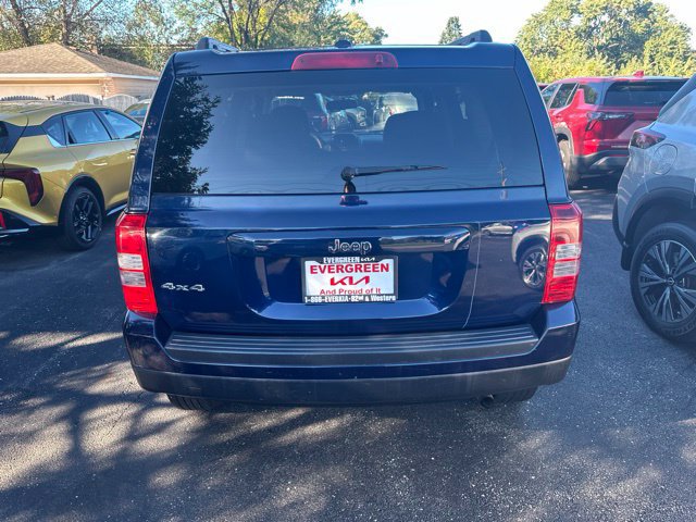 Used 2016 Jeep Patriot Sport w/ Power Value Group AWD/4WD image 5