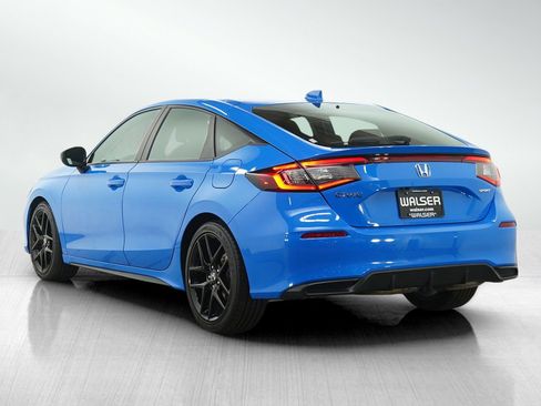 Used 2025 Honda Civic Sport image 3