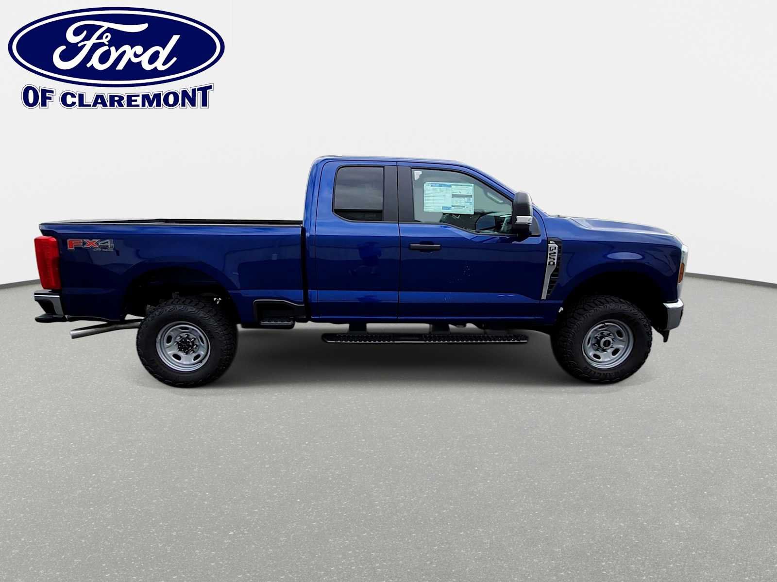 New 2026 Ford F250 XL w/ XL Off-Road Package AWD/4WD image 9