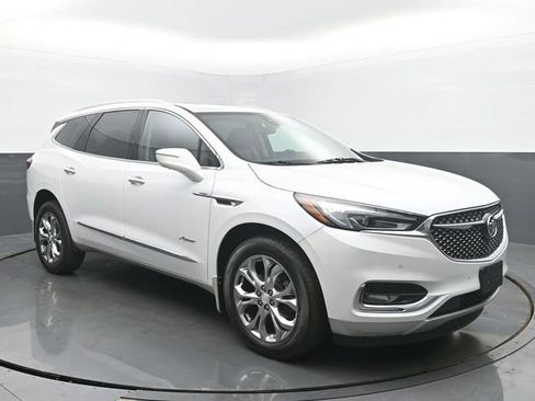Used 2019 Buick Enclave Avenir w/ Avenir Technology Package AWD/4WD image 7