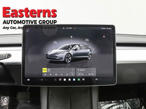 Used 2023 Tesla Model 3 Standard Range image 12