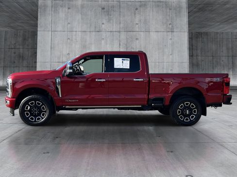 Used 2024 Ford F250 Platinum AWD/4WD image 2