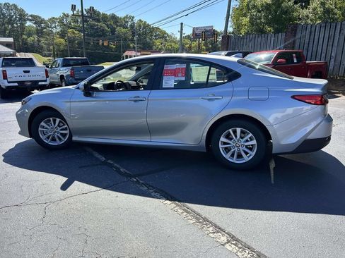 New 2026 Toyota Camry LE w/ Convenience Package FWD image 6