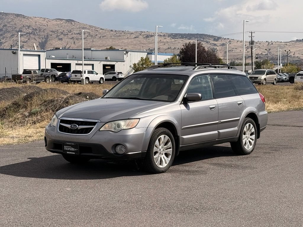 Used 2009 Subaru Outback 2.5i Limited AWD/4WD image 7