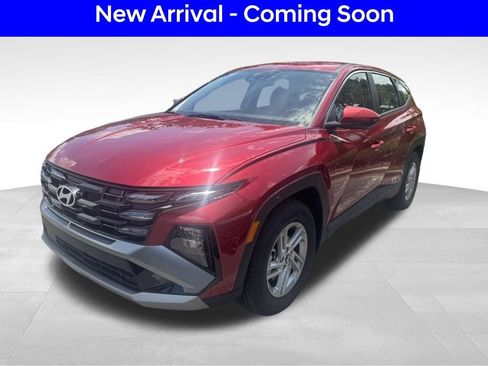 Used 2026 Hyundai Tucson SE FWD image 2