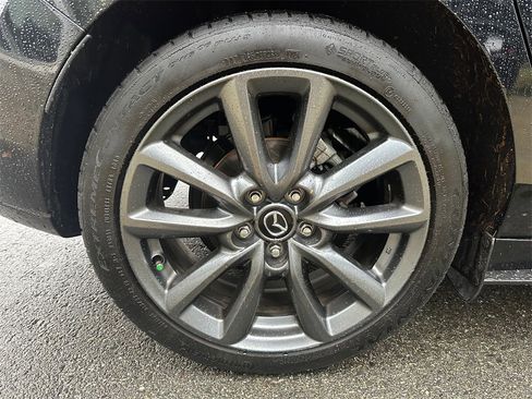 Used 2023 MAZDA MAZDA3 s image 9