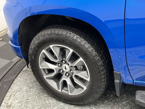 Certified 2024 Chevrolet Silverado 1500 RST w/ Convenience Package II image 37