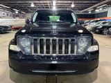 Used 2012 Jeep Liberty Limited Jet w/ Comfort/Convenience Group image 2