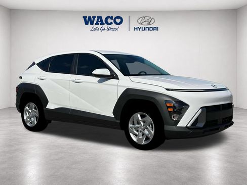 Used 2026 Hyundai Kona SE FWD image 12