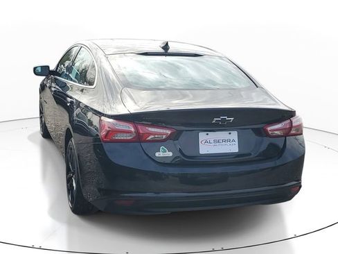 Used 2024 Chevrolet Malibu LT w/ Midnight Edition FWD image 3