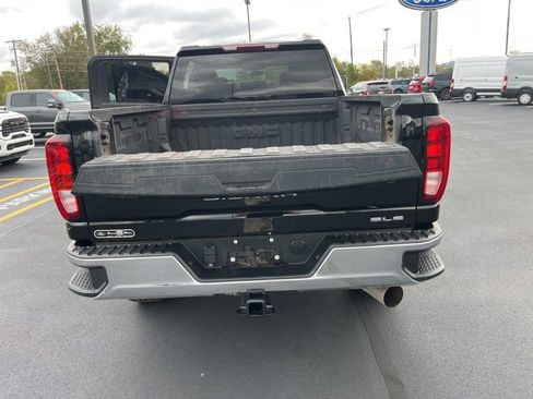 Used 2022 GMC Sierra 2500 SLE w/ SLE Value Package; image 17