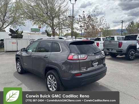 Used 2019 Jeep Cherokee Latitude Plus w/ Comfort/Convenience Group image 8