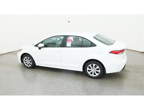 New 2026 Toyota Corolla LE FWD image 5