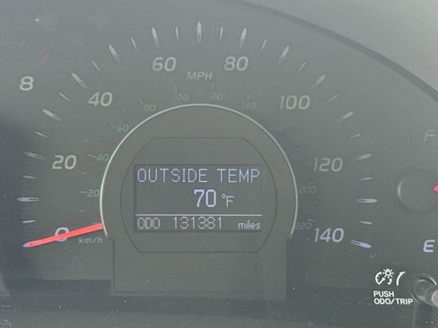 Used 2011 Toyota Camry XLE image 27