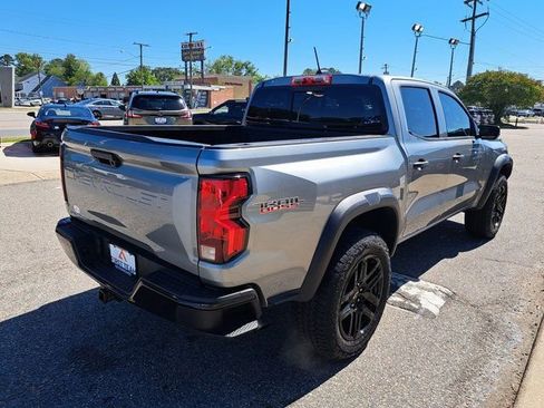 Used 2024 Chevrolet Colorado Trail Boss w/ Advanced Trailering Package AWD/4WD image 6