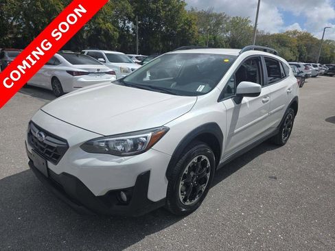Used 2021 Subaru Crosstrek 2.0i Premium image 1