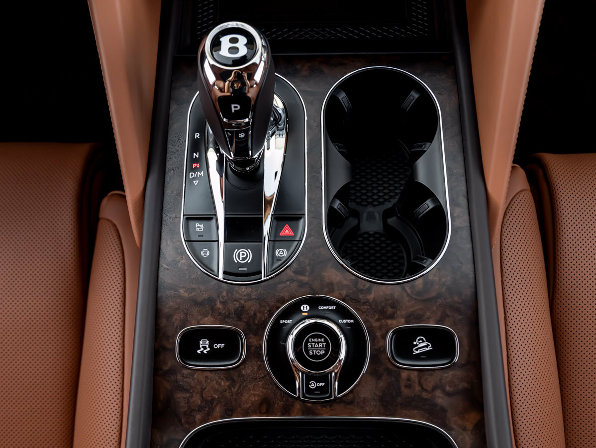 Used 2027 Bentley Bentayga AWD/4WD image 23