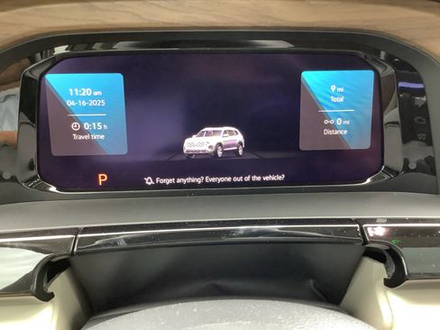 New 2025 Volkswagen Atlas SE FWD image 12
