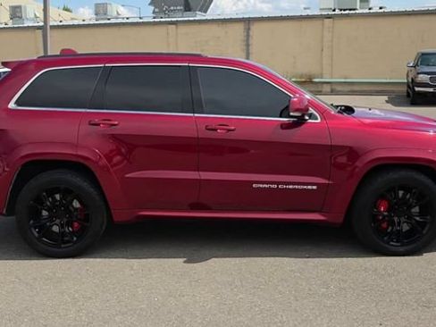 Used 2015 Jeep Grand Cherokee SRT AWD/4WD image 11