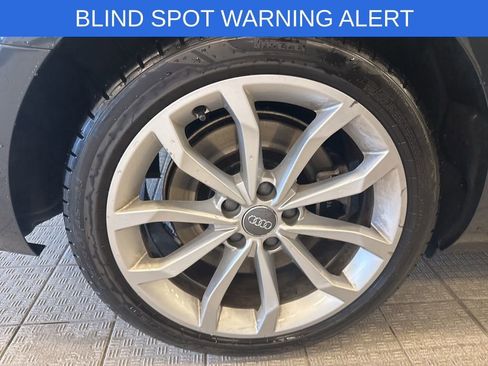 Used 2019 Audi A4 2.0T Premium w/ Convenience Package image 11