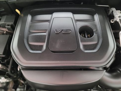 Used 2020 Jeep Grand Cherokee Trailhawk AWD/4WD image 30