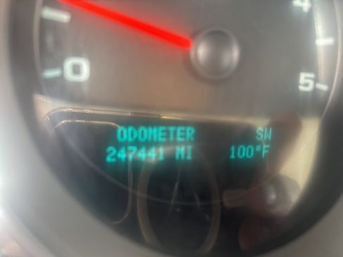 Used 2011 GMC Sierra 3500 SLE image 20