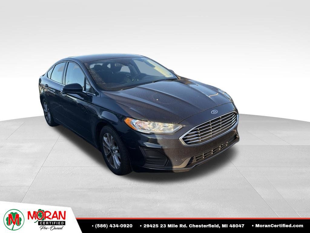 Used 2020 Ford Fusion SE FWD image 3