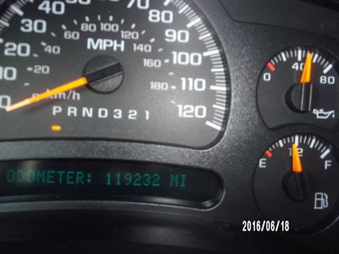 Used 2006 Chevrolet Silverado 1500 LT w/ Light Duty Power Package AWD/4WD image 23