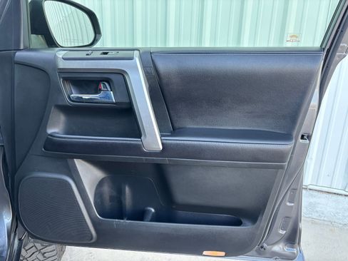 Used 2017 Toyota 4Runner image 35