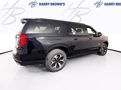 New 2026 GMC Yukon XL AT4 AWD/4WD image 36