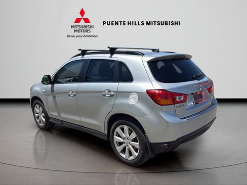 Used 2013 Mitsubishi Outlander Sport SE FWD image 7